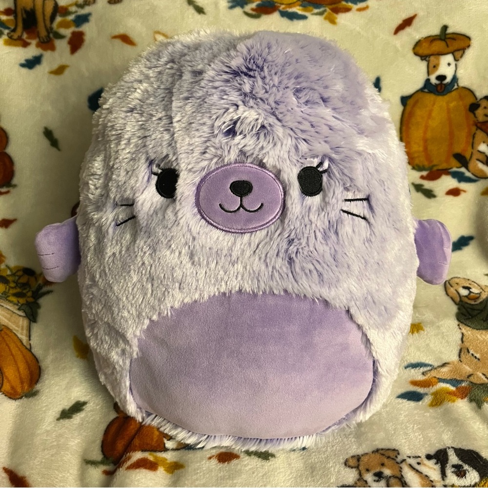 Squishmallow Ellen Fuzzamallow NWT